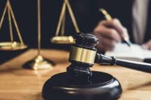 Həyat yoldaşını qətlə yetirən şəxs: 