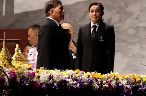 Kraliça tacını kənara qoydu, yarışdı və qızıl medal qazandı