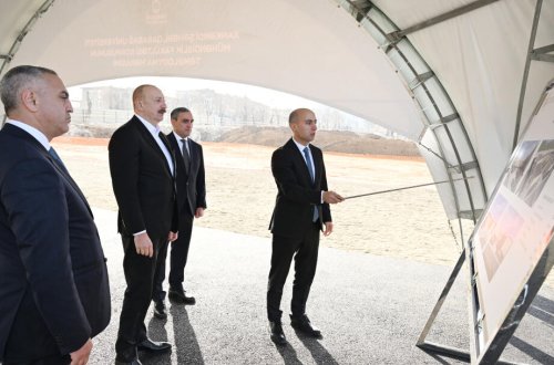 Prezident Xankəndidə Qarabağ Universitetinin Mühəndislik fakültəsinin binasının təməlini qoyub