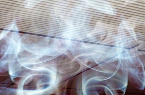 Ər-arvad dəm qazından öldü