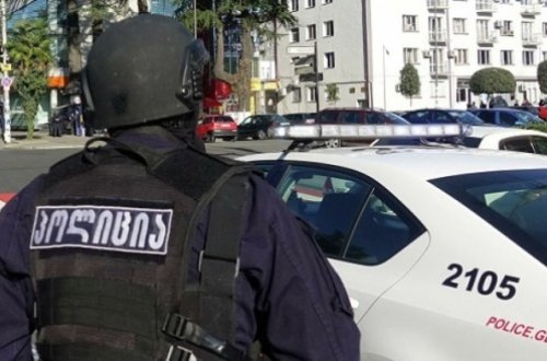 Azərbaycanlı ata-oğul güllələndi