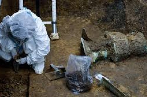 Çinli arxeoloqlardan UNİKAL TAPINTI