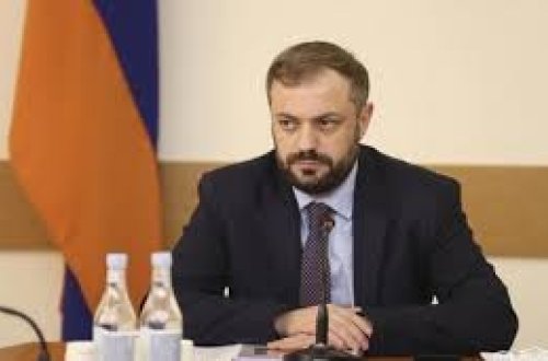 Ermənistan iqtisadiyyat naziri: 