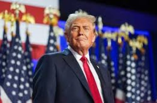 Tramp özünü Venesuelanın müvəqqəti prezidenti 