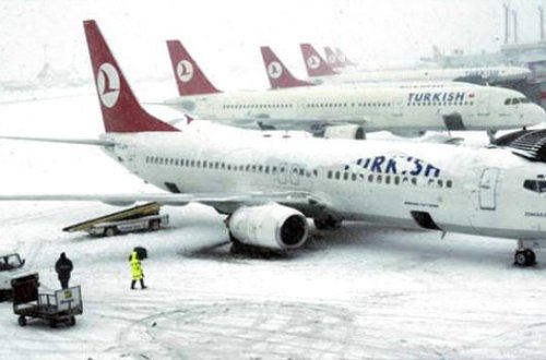 İstanbul aeroportlarında 124 reys ləğv edildi