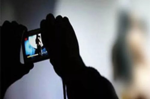 Bakıda kişini intim görüntüləri ilə şantaj edənlərə HÖKM OXUNDU