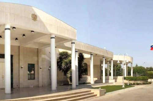 Ölü tapılan rus diplomatın kəşfiyyatçı olduğu üzə çıxıb