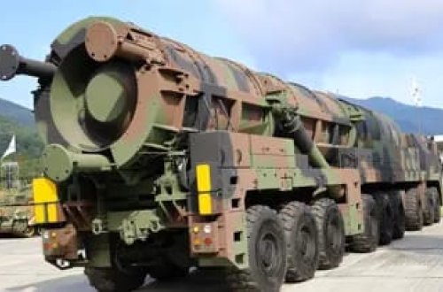 Cənubi Koreya özünün ən güclü raketini cəbhə xəttində yerləşdirib