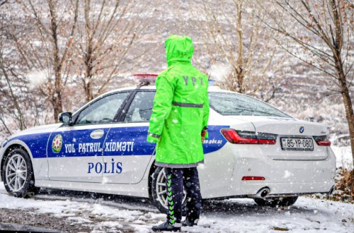 DİN qarlı hava ilə bağlı hərəkət iştirakçılarına müraciət edib