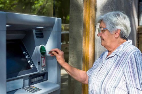 Pensiyalar ödənildi