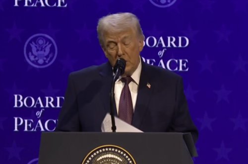 Tramp: Bu gün dünya bir il əvvəlkindən daha təhlükəsiz və daha sakitdir