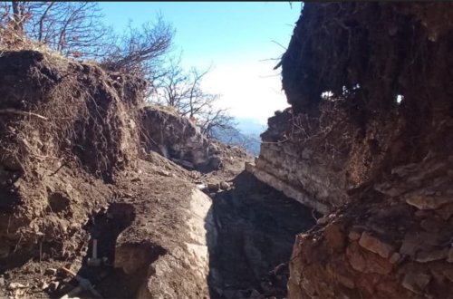 İsmayıllıda “dəfinə axtararkən” tarixi qalanı uçuranlar saxlanıldı - FOTO