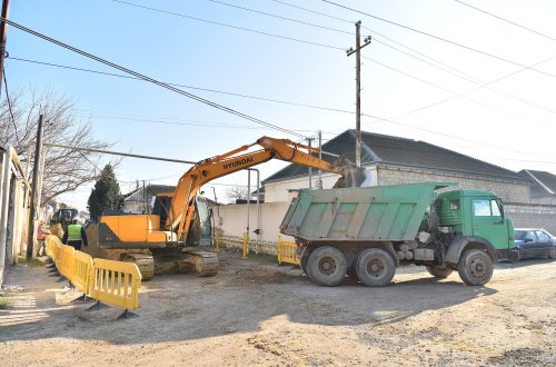 7 küçədə üzərində evlər tikilən xətlərin yeri dəyişdirildi – Foto + Video