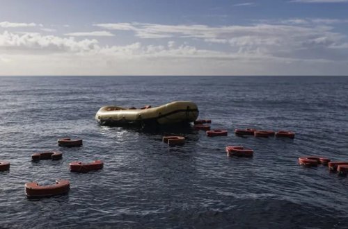 Aralıq dənizində miqrant qayığı batıb, azı 50 nəfər ölüb