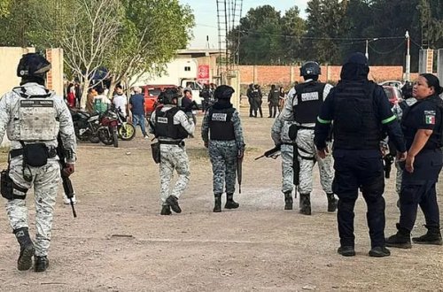 Meksikada futbol matçında stadion qana bulandı