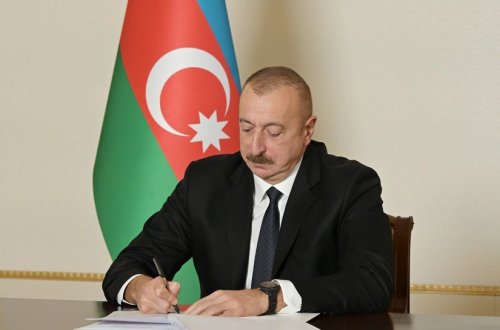 Bu nazirlikdə müavinlərin sayı artırıldı