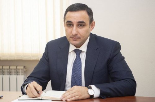 İşdən çıxarılan eks-nazir müavini yeni vəzifəyə APARILIR