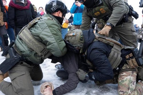 ABŞ-da anti-ICE etirazlarında 18 nəfər saxlanılıb