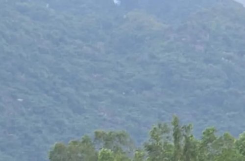 Vyetnamda hərbi təyyarə dağa çırpılıb