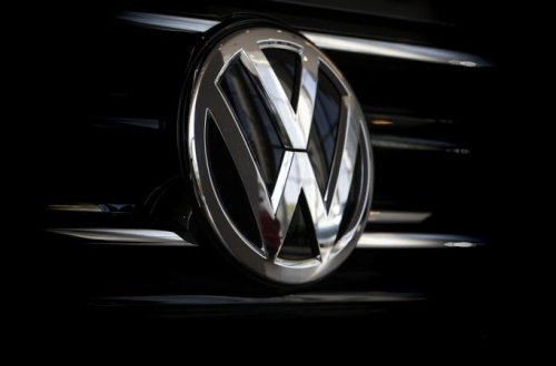 Volkswagen 44 min avtomobili geri çağırır