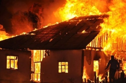 Lənkəranda ev yandı - Ölən var