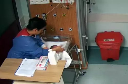 5 günlük körpəni əlil qoyan tibb bacısının daha bir görünütüsü üzə çıxdı - Eynisini başqa körpəyə də edib... - FOTO