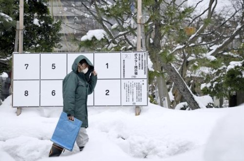 Yaponiyada sərt qış şəraitindən ölənlərin sayı 27-yə çatıb