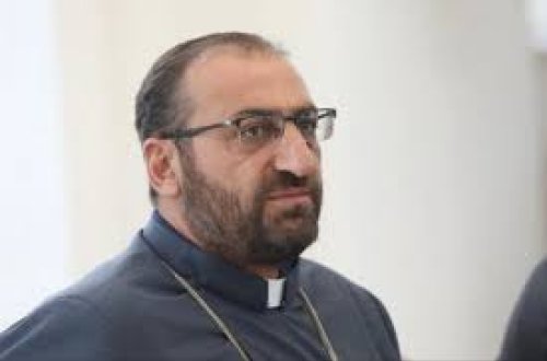 Ermənistanda arxiyepiskop Xaçatryanın həbs müddəti uzadıldı