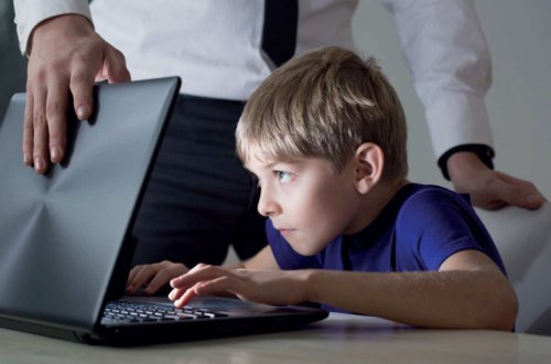 İspaniyada 16 yaşdan kiçik şəxslərin sosial şəbəkələrə girişi qadağan olunur