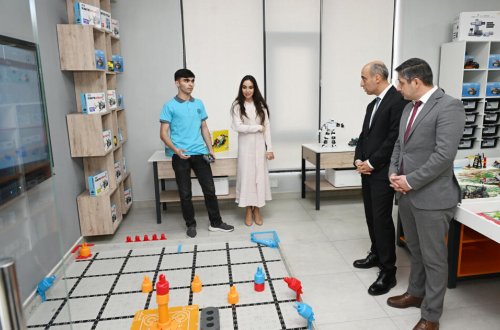 Leyla Əliyeva və Alena Əliyeva Gəncədə STEAM mərkəzində və 37 nömrəli tam orta məktəbdə olublar - FOTO