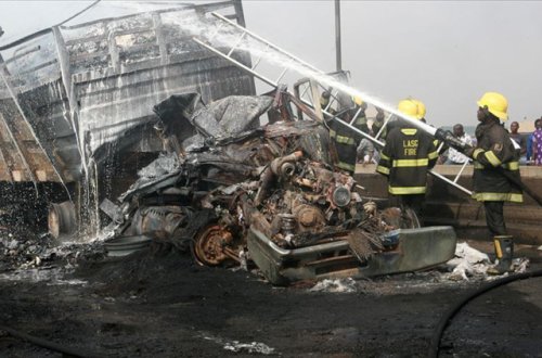 Nigeriyada faciəvi qəza: 30 nəfər həlak olub