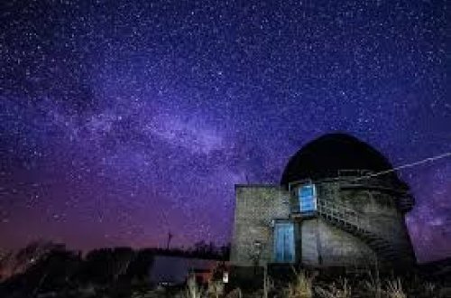 Yaponiya səmasında parlaq alov topu görünüb