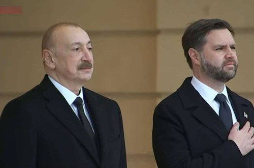 Əliyev Vensi qarşıladı