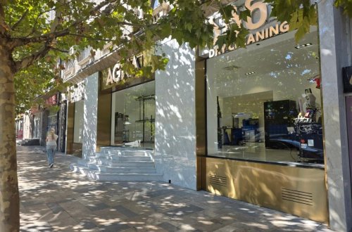 Məşhur quru təmizləmə şirkəti 21 min manatlıq libası YARARSIZ HALA saldı