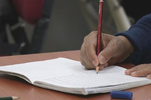 Oxumaq və yazmaq demans riskini təxminən 40 faiz azaldır