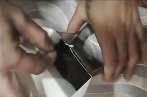 “Beta” çay paketindən yad cisim çıxdı - VİDEO