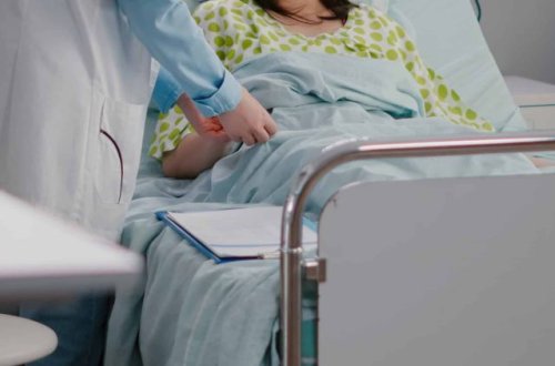 32 yaşlı qadın sirkə turşusundan zəhərləndi