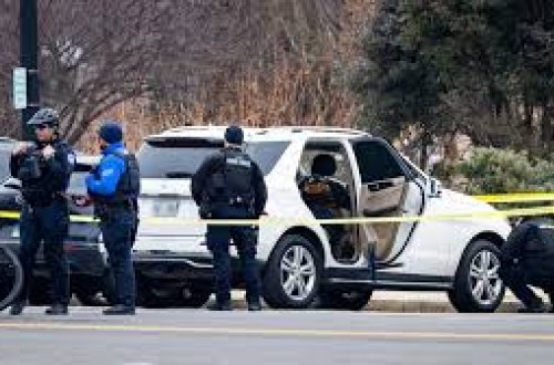 Vaşinqtonda Konqres binası yaxınlığında silahlı şəxs tutuldu