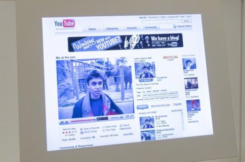 YouTube-a yüklənən ilk video London muzeyi tərəfindən alınıb