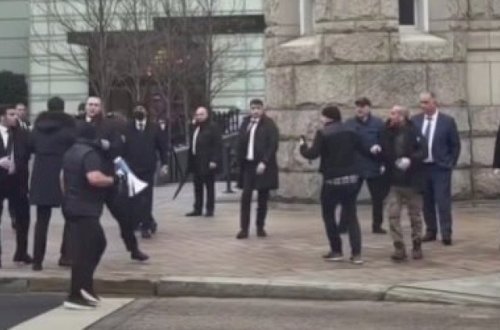 Vətən düşmənləri Vaşinqtonda cəhənnəmə çevrildi- 