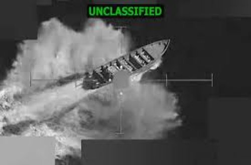 ABŞ Sakit okeanda narkotik daşıyan gəmiyə zərbə endirib, ölənlər var