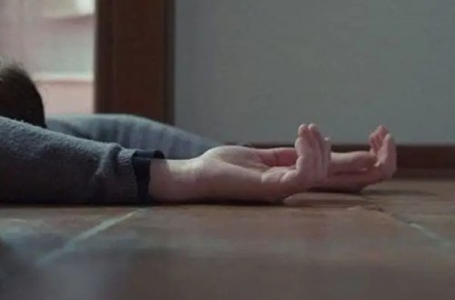 Gədəbəydə 78 yaşlı qadının meyiti yaşadığı evin həyətindən tapıldı