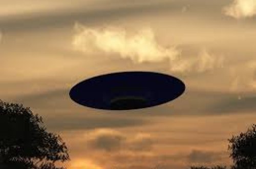 Trampın yadplanetlilərlə bağlı tapşırığından sonra milyonlarla məxfi fayl yoxa çıxıb