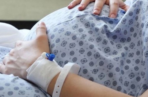 8 aylıq hamilə xəstəxanada öldü