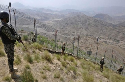 Əfqanıstan-Pakistan sərhədində toqquşmalar başlayıb, 22 nəfər həlak olub - YENİLƏNİB