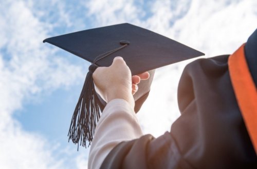 Qiyabi təhsil alanlara hərbi çağırışla bağlı möhlət verilməsi təklif edilir