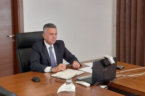 Biləsuvarın icra başçısı qalmaqallı şadlıq sarayında iftar süfrəsi təşkil edir (FOTO)