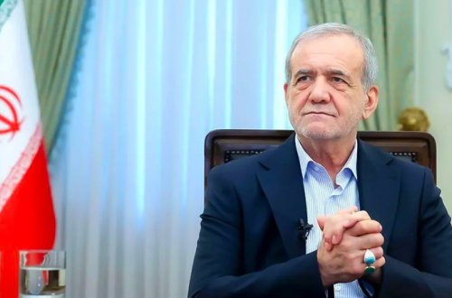 Pezeşkian qonşu ölkələrdən hücumlara görə üzr istədi