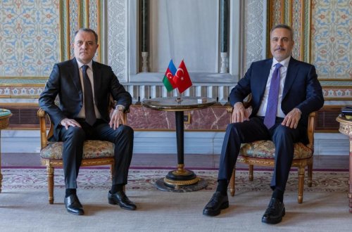 Ceyhun Bayramov türkiyəli həmkarı ilə danışdı - Yenilənib