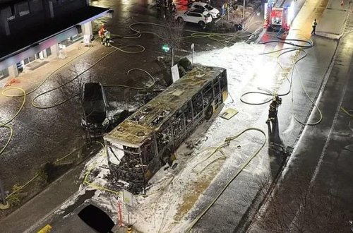 İsveçrədə avtobus yanıb: 6 nəfər ölüb